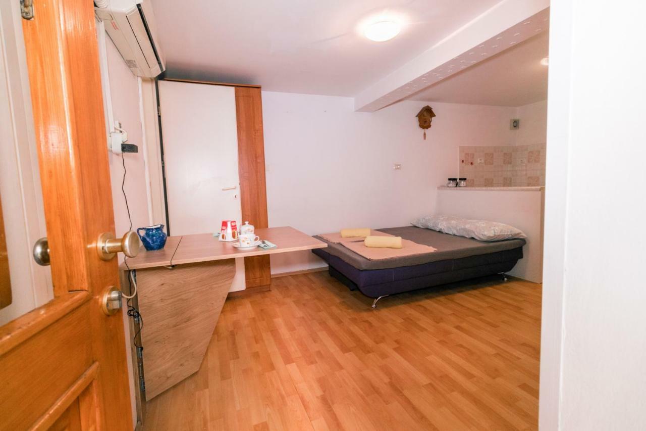 Fri Apartment Piran Eksteriør billede